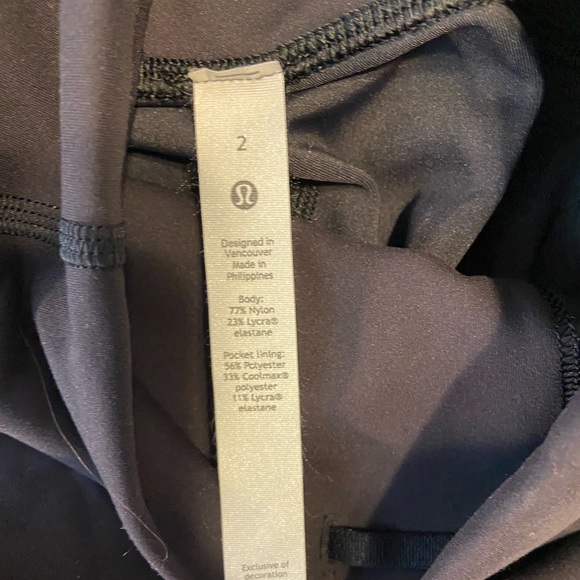 Wunder Train Lululemon Leggings!!! Like new condition, worn once! - Picture 4 of 5